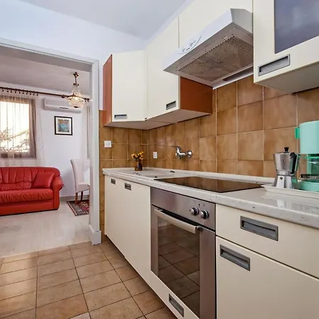 Pino Guest house