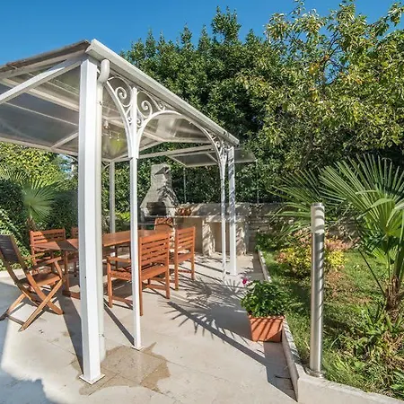 Guest house Pino