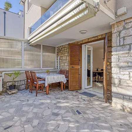 בית הארחה Pino